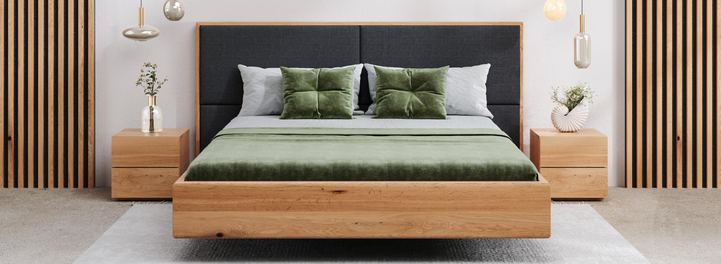 s čalúnením a úložným priestorom