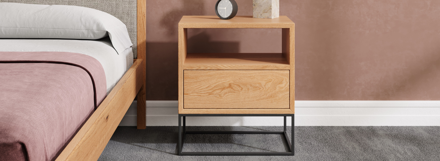 Drevené nočné stolíky